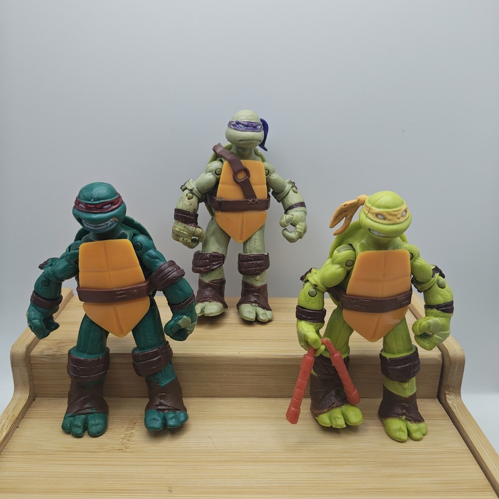 Playmates 2012 Teenage Mutant Ninja Turtles Michelangelo Raphael & Donatello ZB4